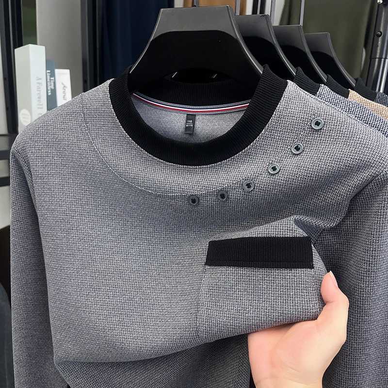 Design Quality Mens Knitted Sweater ONeck Solid Color Simple Pocket Pullover Autumn Winter Versatile Casual Menswear J251015