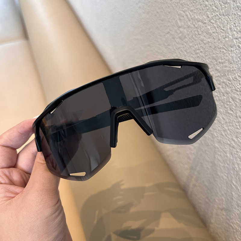 Outdoor Sports Cycling Glasses Sunglasses for Men Fashion Colorful Goggles Mountain Bike Windproof Glasses Trendy for Women H251015