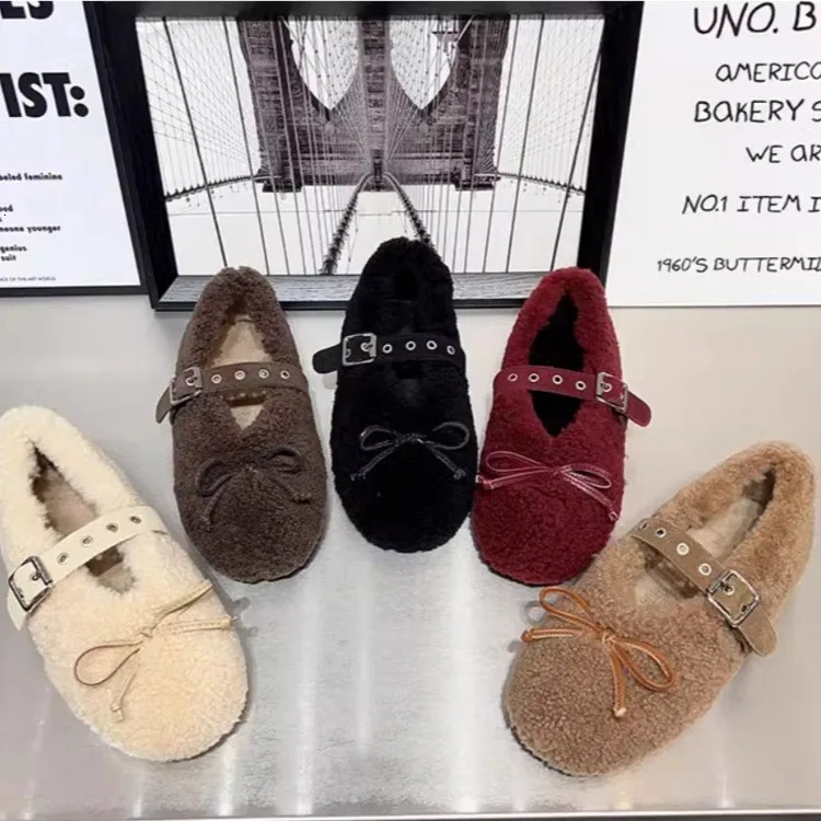 Plus Size Women Shearling Flats Furry Lambswool Mocasines Mujer Warm Cotton Shoes Ladies Slip On Sheep Winter 251013