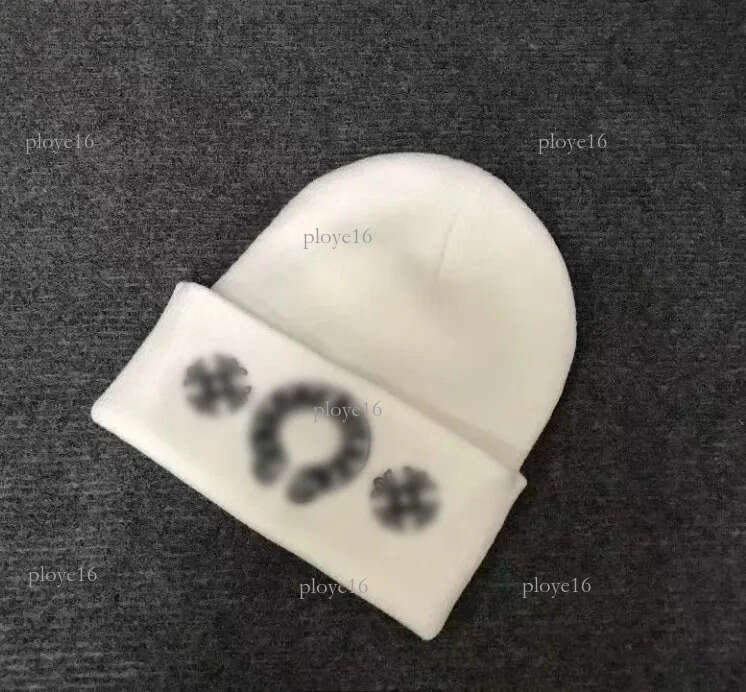 Chrome Beanie Classic Heartslys Beanie Hat Winter Warm Heartlys Beanie Women's Designer Pullover Cold Hat Casquette Men's Luxury Fashion Classic Trend 9E2