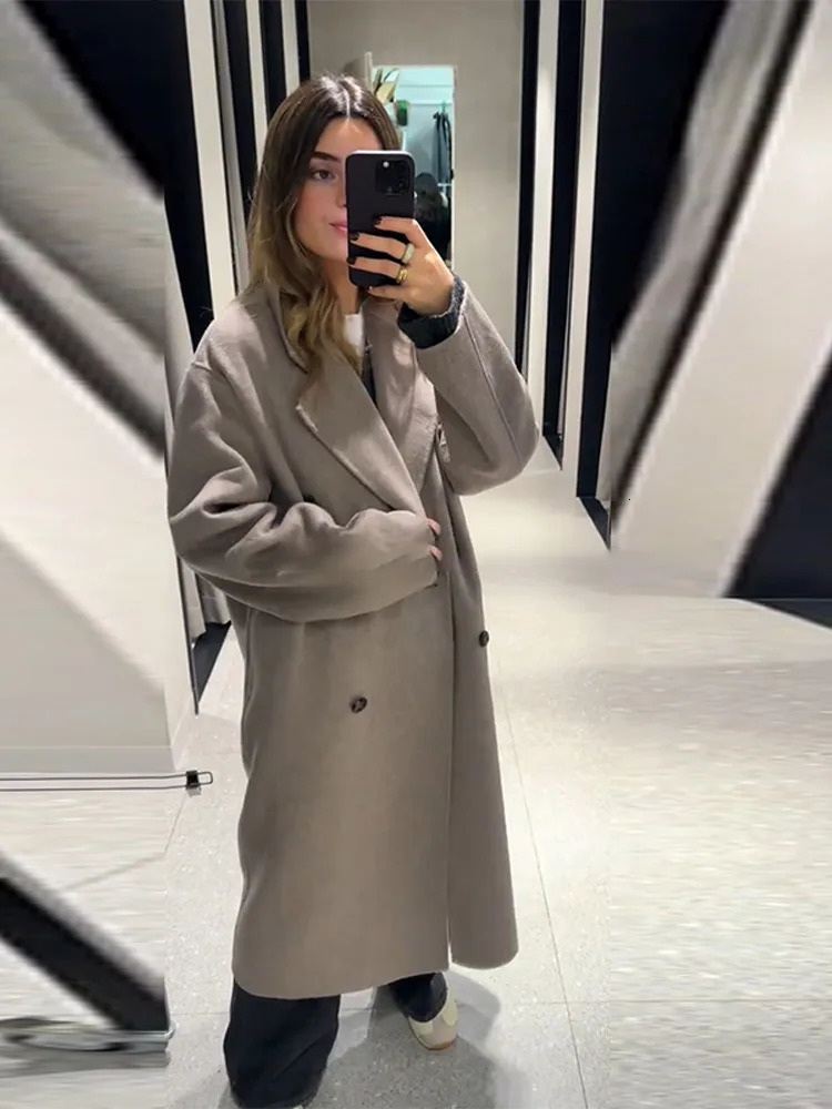 Casual Thicken Long Woolen Trench Coat Women Lapel Full Sleeve Double Breasted Pocket Coats 2025 Winter Lady Commute Streetwear 251029