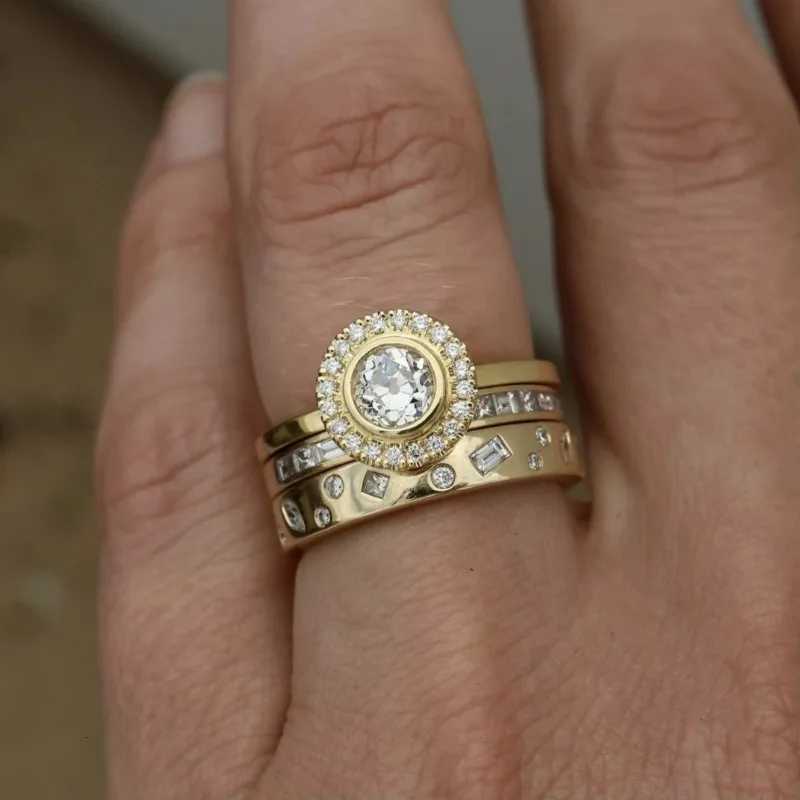 Exquisite Gold Color Rings for Women Square Round White Stone Rings Set Jewelry Party GiftXJ251015