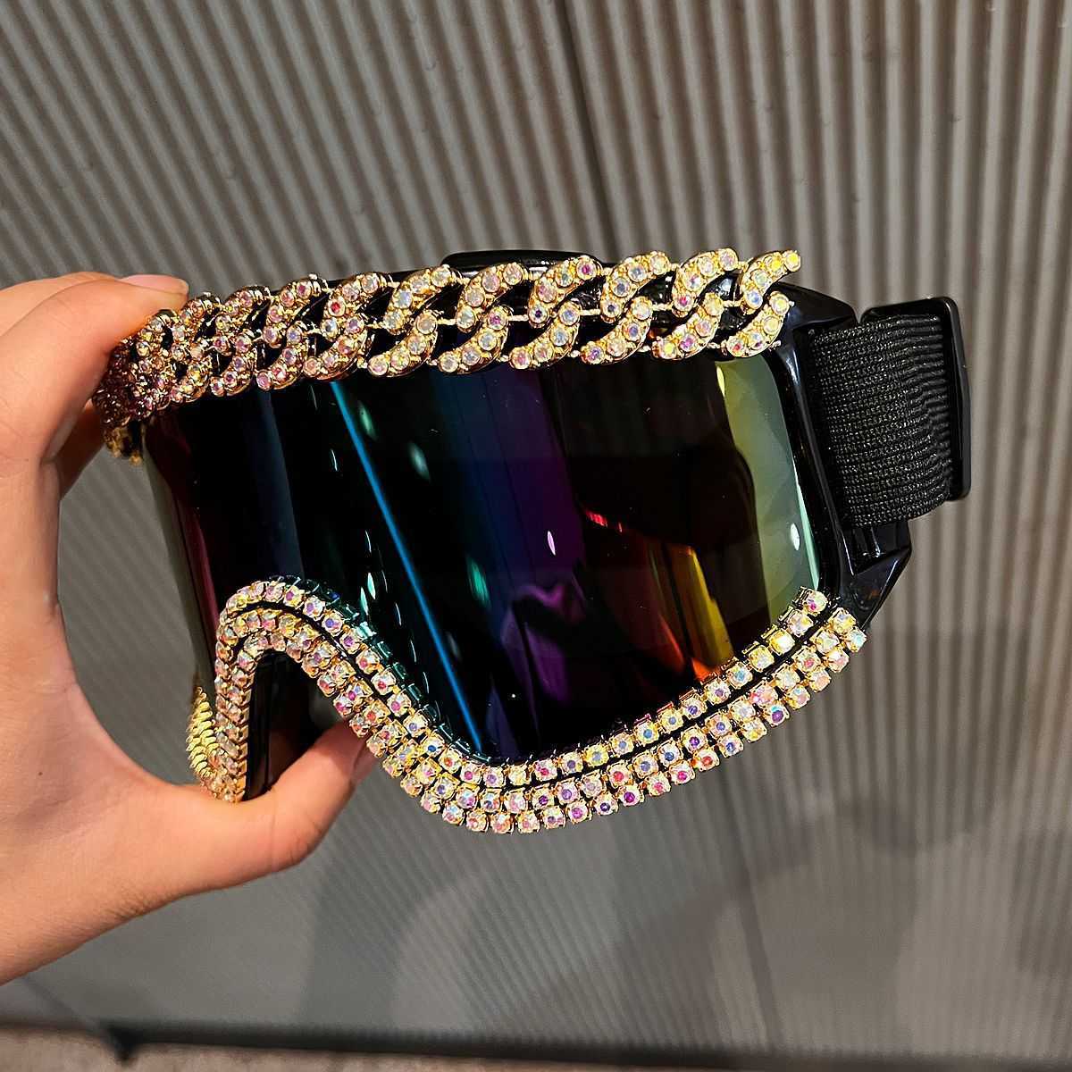 2025 Mountaineering Goggles Luxury Rhinestone Decoration Sandproof Dustproof Cycling Glasses Large Frame Sponge Ski Goggles H251015