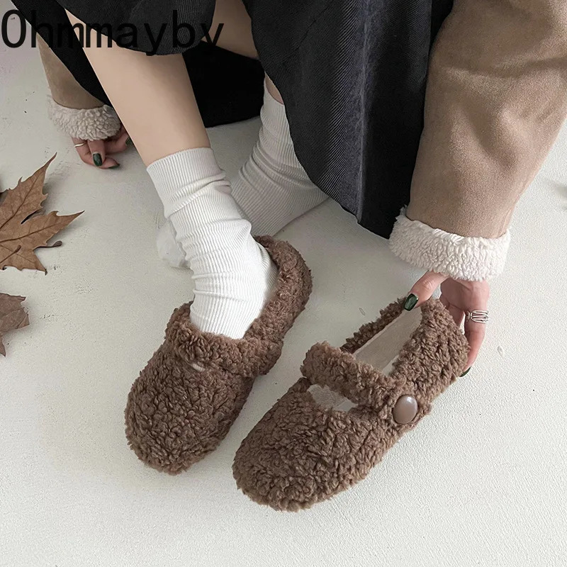 Lambwool Women Flats Shoes Fashion Round Toe Slip On Shoes Warm Cartoon House Shoes For Winter 251013