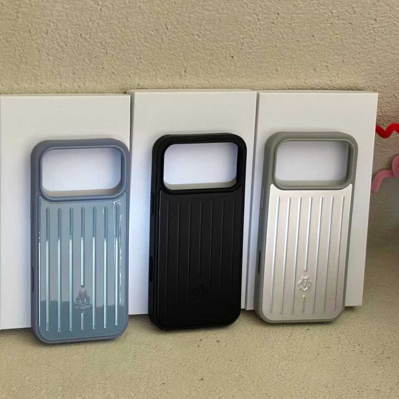 RIM Sier Phone Suitcase Designer Case for Apple iPhone 17 Pro Max 16 15 14 13 Polycarbonate Aluminum Alloy MagSafe Cover Coque Funda Titanium