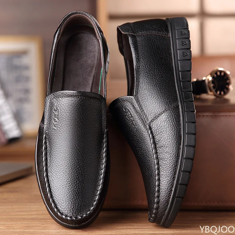 Men Loafers Fashion Slip on Soft Flats Genuine Leather Simple Moccasin Comfy Handmade Man Driving Footwear NonSlip Boat Shoes 251013