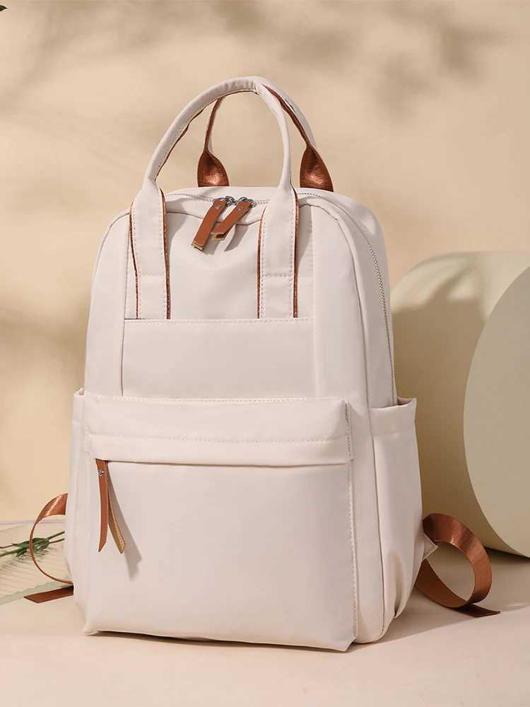 Womens Faionable Lightweight Travel Bapa 2024 New Sle Simple Design School Bag Office Commuting Cuter BagT251016