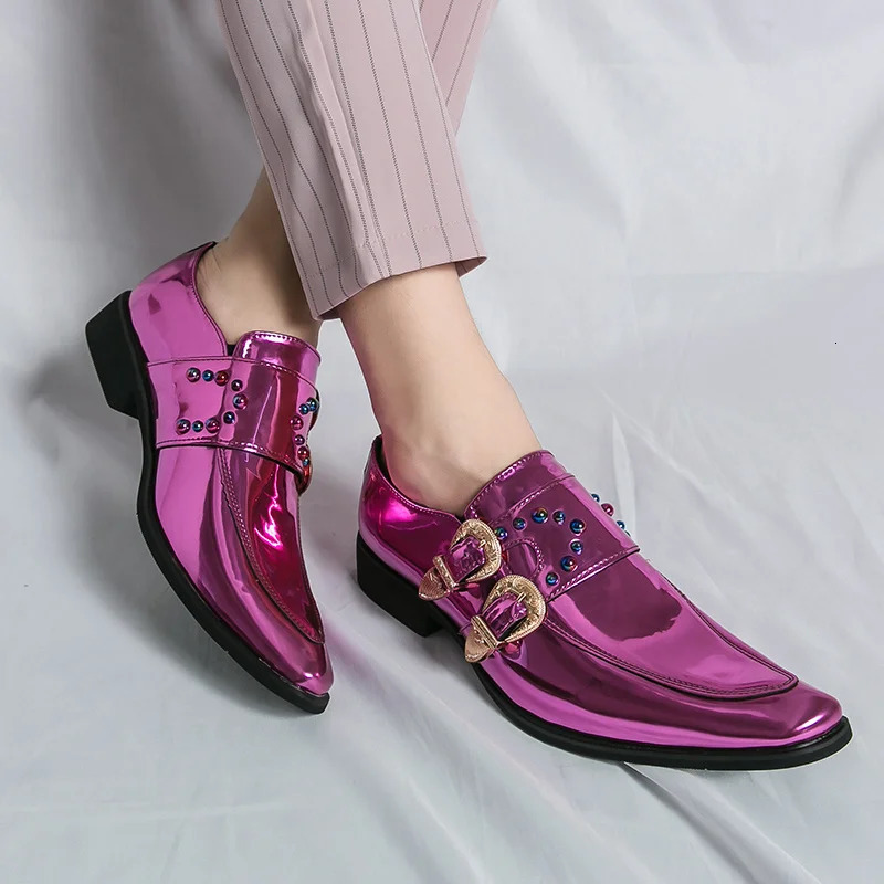 Pink Mens Patent Leather Shoes High Quality Pointed Chelsea Formal Shoes Man Dress Wedding Party Shoes Men 251010