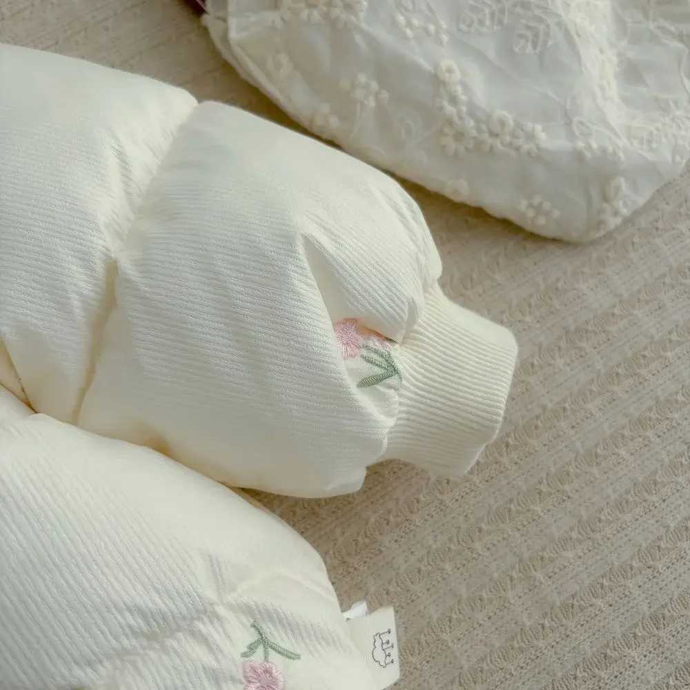 Girls Plus Velvet Winter Clothes 12M5Y Childrens Thickened Cotton Coat Baby Warm Stand Collar Embroidered JacketT251016