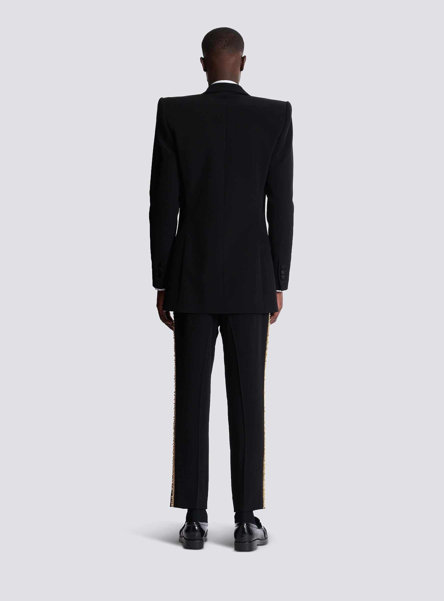 Stylish 2 Piece Suits For Men One Button Peaked Lapel Jacket Blazer Plus Size Beadeds Business Occasion Customized Tuxedos