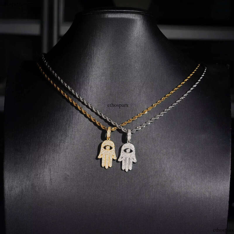 Wholesale Hip Hop Jewelry for Gift Hamsa Hand Custom Iced Out Fashion Sier VVS Moissanite Dia Lucky Pendant