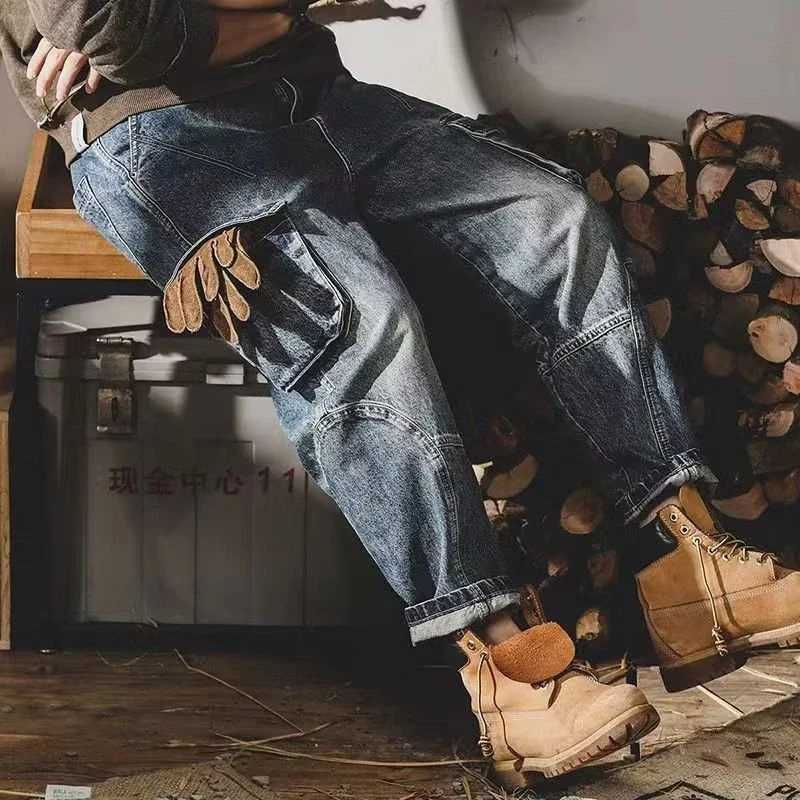 Mens Fashion Multi Pockets Design Cargo Trousers American Vintage Wide Leg Denim Pants Trend Cool Style Streetwear Jeans Male D2603201