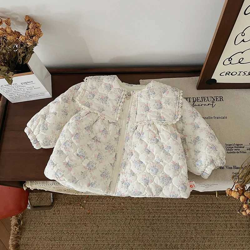 UNITIM Winter Childrens Girls Velvet Jacket Sweet Floral Warm Cotton Padded Lace Lapel Baby Girls Coat Kids Girls ParkasT251016