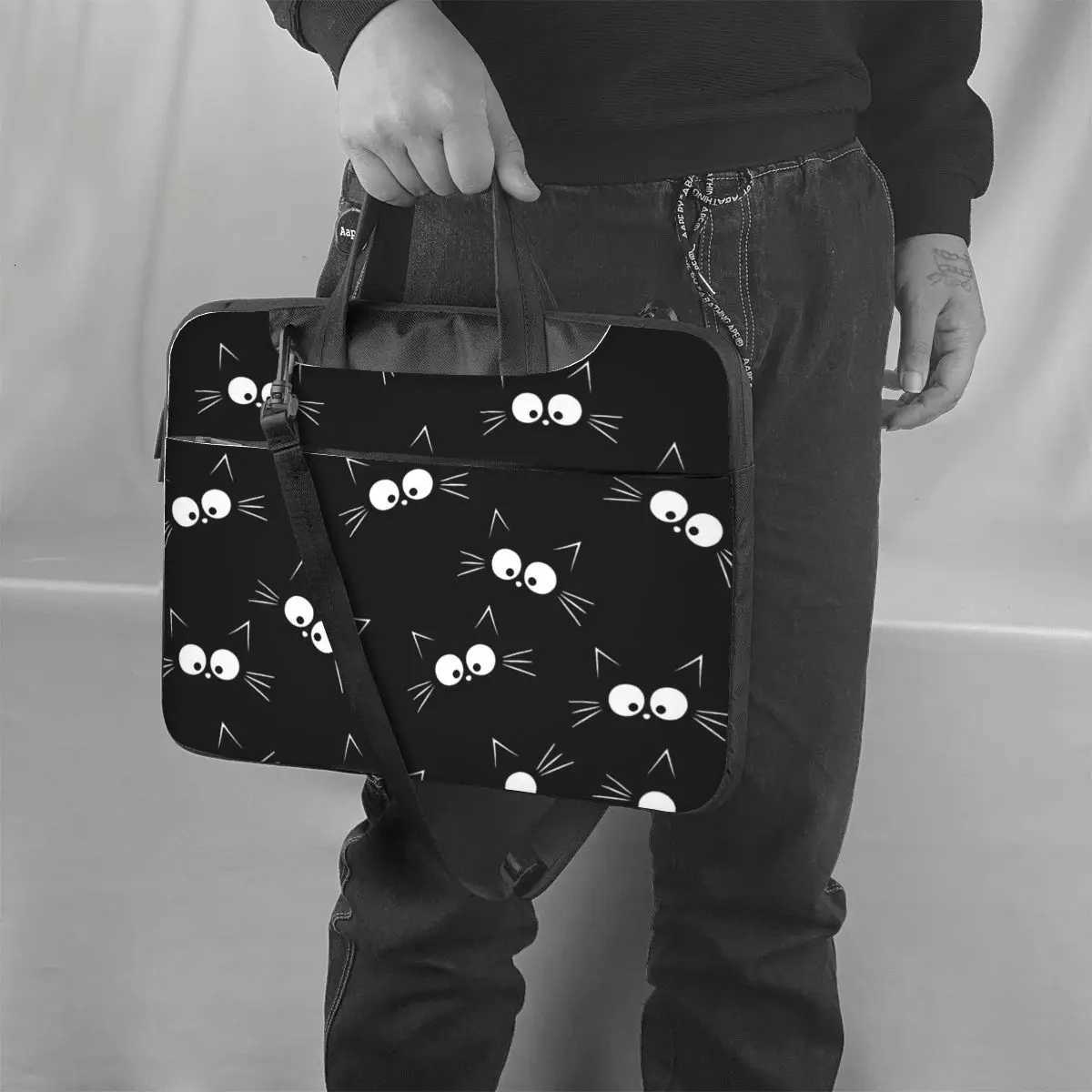 Cute Black Cat Pattern Laptop Bag Protective Case Computer Bag 13 14 156 Inch Crossbody Laptop Pouch For Macbook Pro AirW251015