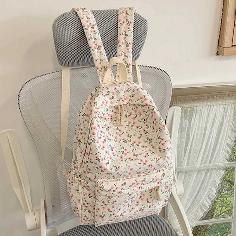 Corduroy Small Floral Backpack Casual Travel Backpack Large Capacity Fashion Teenagers Daypack Adjustable Strap for Women GirlsT251016