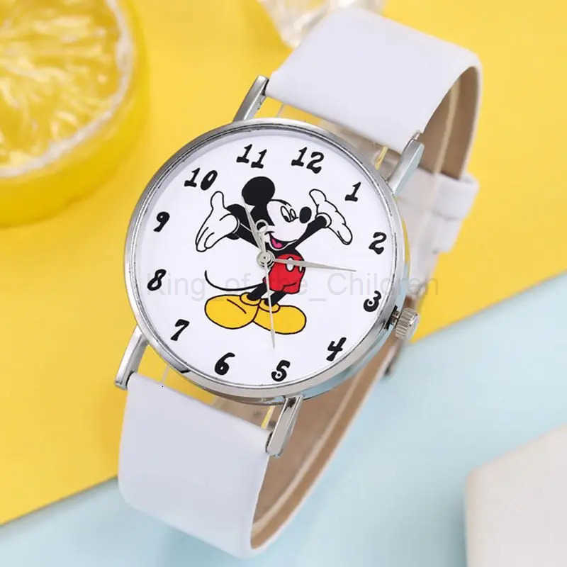 Disney Mickey Mouse Cartoons PU Strap Quartz Watch Childrens Watch Boy Girl Watch Ladies Wrist Student Clock Gift Relogio H251016