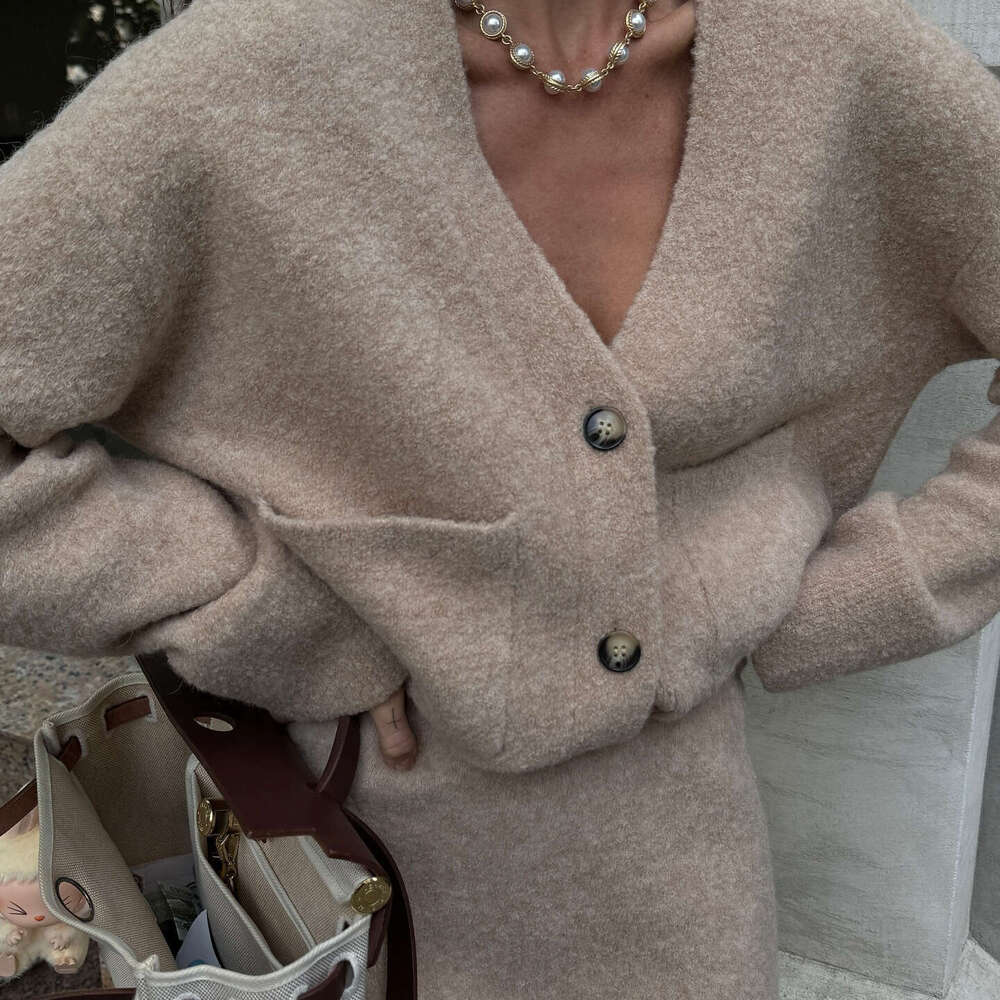 Socialite Style Autumn Winter New Woolen V-Neck Loose Top Coat Mid-Waist A-Line Short Skirt Two-Piece Set B5