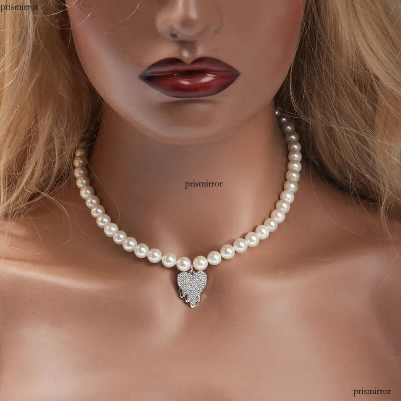 Fashion Mens Pearl Chokers Necklace Womens Heart Pendant Hip Hop Jewelry Beaded Chain Collar Necklaces