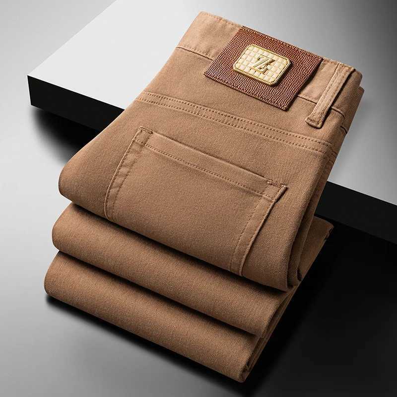 Khaki Color Slim Fit Mens Jeans Soft Straight Leg Busin Casual Long Pants Autumn Wear Comfortable Stretch Denim Trousers J251016