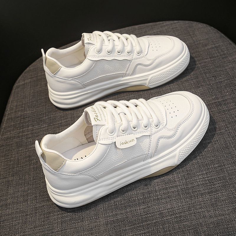 2025 New Women's Breathable White Female Students Ins Korean Edition Versatile Thick Soled Sports And Leisure Board Trendy Shoes