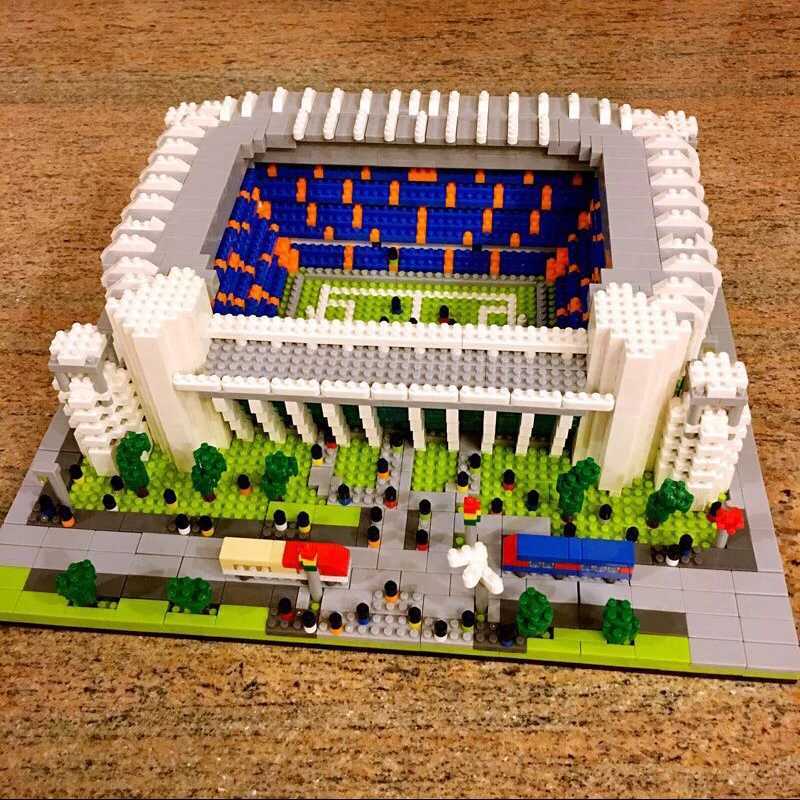 Barcelona Soccer Stadium Micro Blocks Building Sets Mini Bricks Architecture Building Block Toys for Adults Football Field Gift L251016