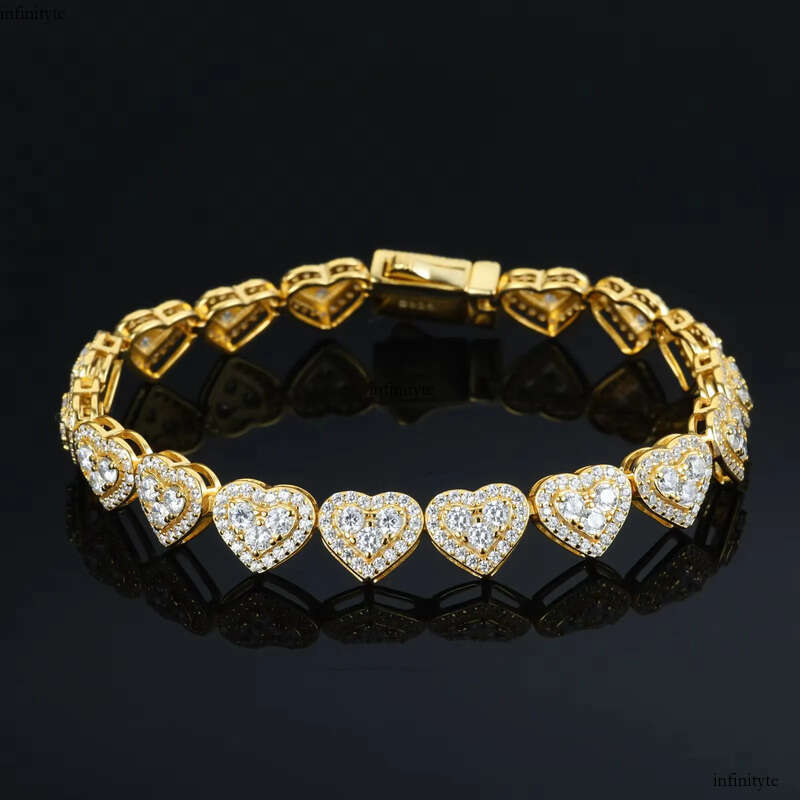 Fashion Femme Gift 8mm Sterling Sier VVS Moissanite Dia Iced Out Three Stone Heart Tennis Bracelet for Valentine Men