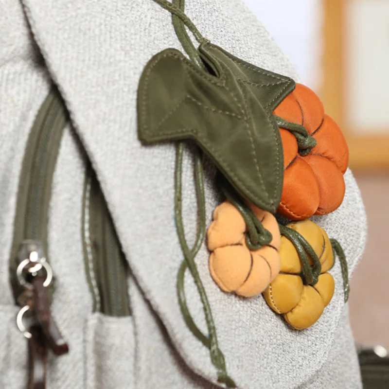 Fashion 3D Pumpkin Pattern Women Backpack National Embroidery Female Shoulder Bag Girls Leisure Lovely Travel Backpack SACT251016