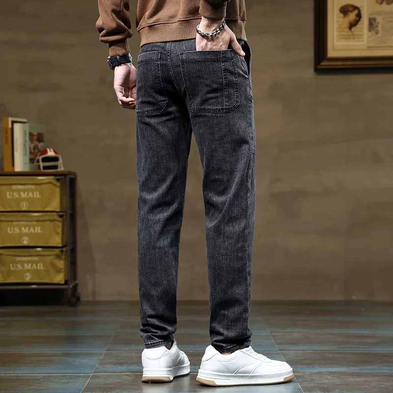 Versatile Six-Pocket Design Jeans Mens Loose Straight Leg Pants Stretchy Comfortable for Outdoor Hiking Activities All Seasons D2603201