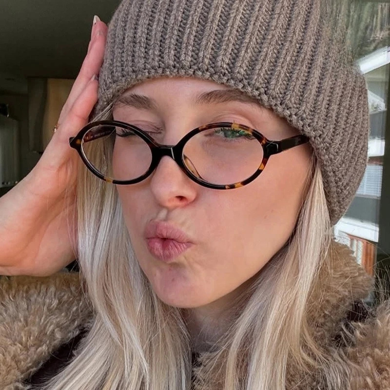 Vintage Oval Frame Myopia Glasses for Women Men Anti Blue Light Near Sight Eyeglasses KoreanStyle Unisex Fashionable Eyewear 251014