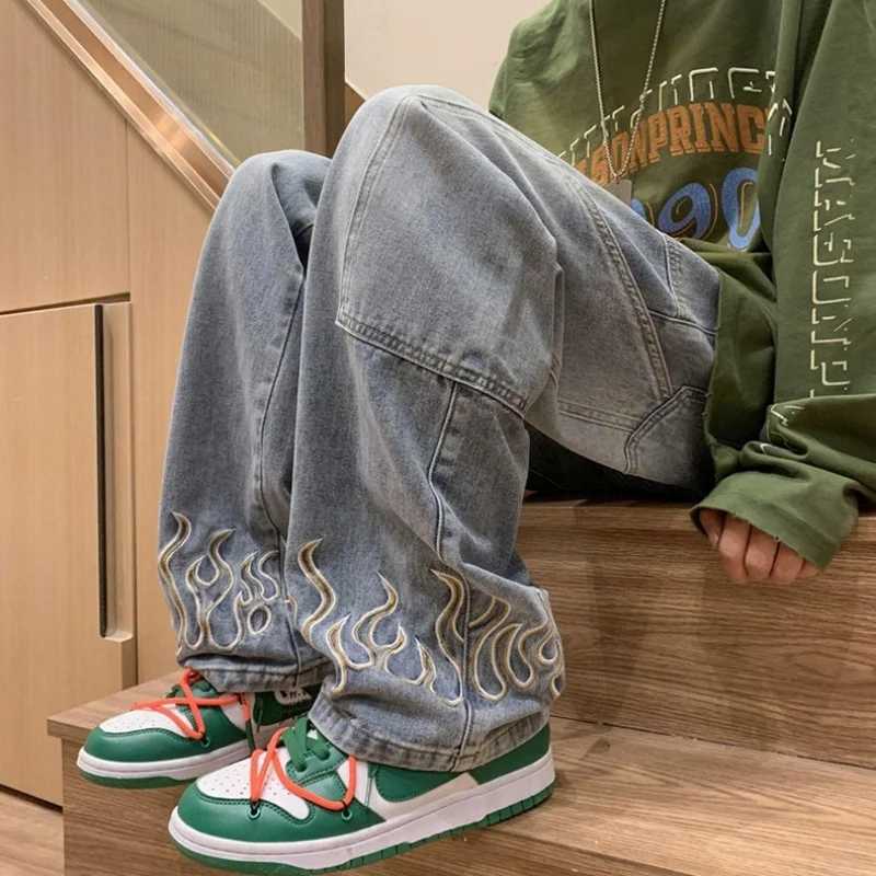 Mens Y2K Flame Pattern Wide Leg Jeans Casual Hip Hop Aesthetic Denim Pants Baggy Straight Leg Relaxed Fit Trousers J251016
