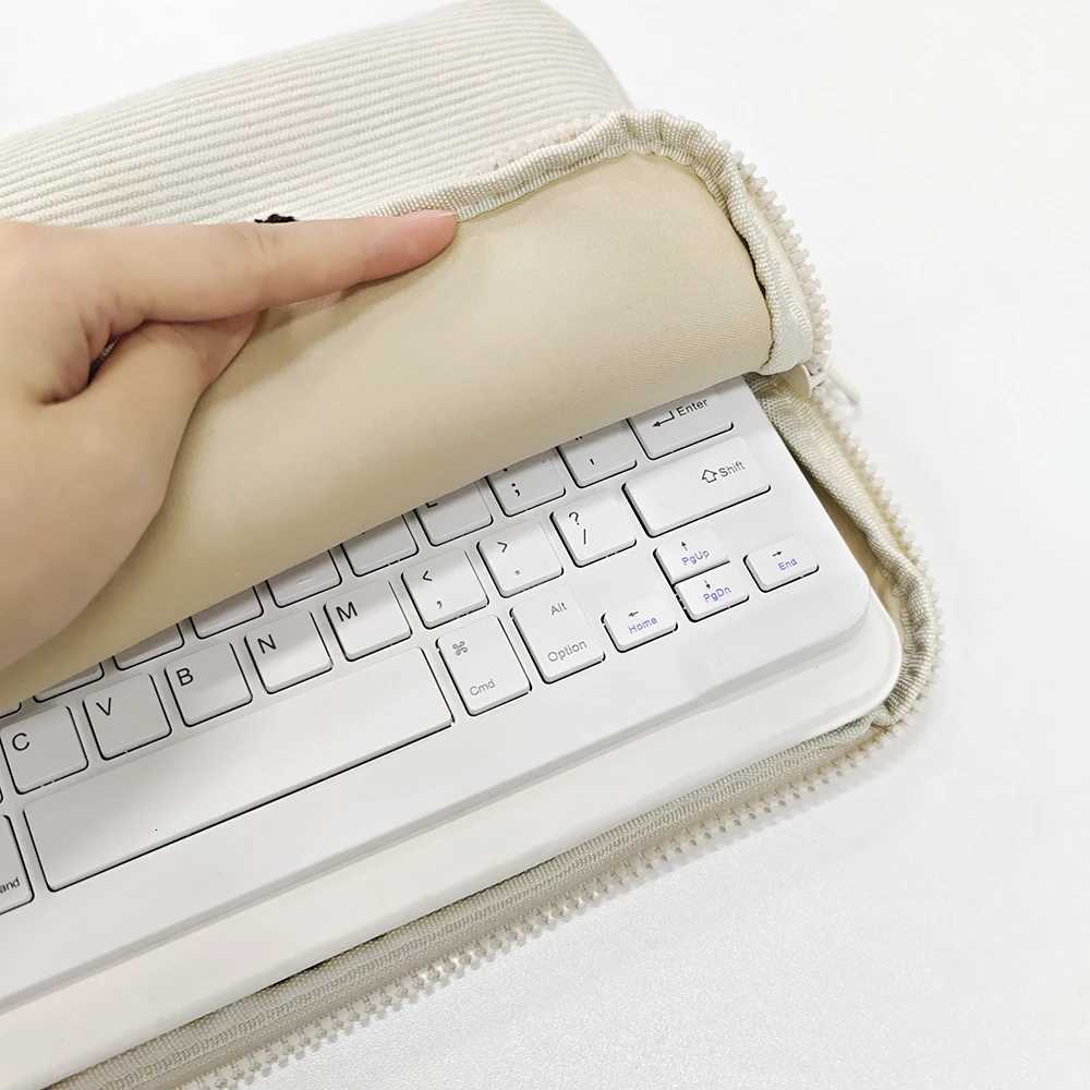 Cute Sausage Dog Laptop Case for MacBook AirPro 11 1314 15156 Inch Girls Shockproof for Tablet Bag Plush Protective CoverW251015