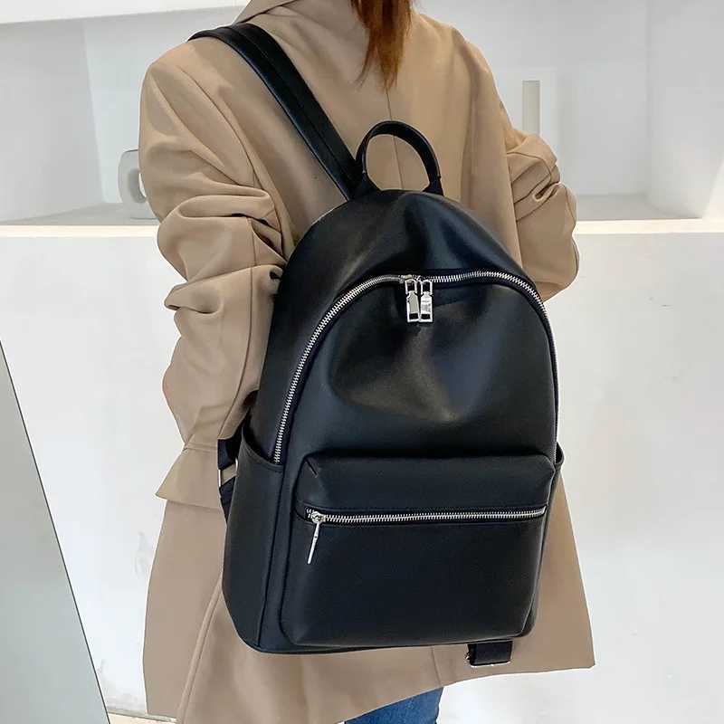 2025 New Vintage Backpacks For Women Large Capacity Pu Leather College Student Schoolbags Solid Color Travel Commuting BackpackT251016