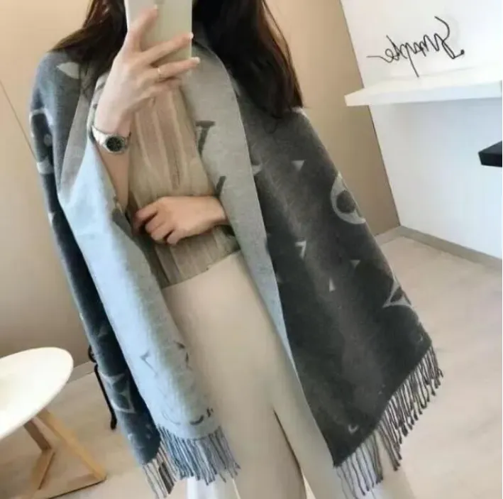 Designer Scarf for women Cashmere Scarves 100% Wool Scarf Men letter scarf Long Wrap Classic plaid Silk Scarves Designer Winter warm scarf For Christmas Gift