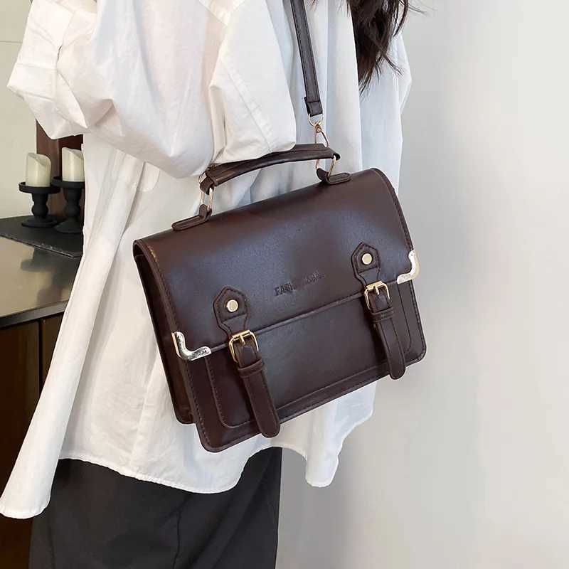 Womens Leather Backpack Large Back Pack for Women 2025 Fashion Vintage Luxury Designer Rucksack Female Backpacks School BagsT251016