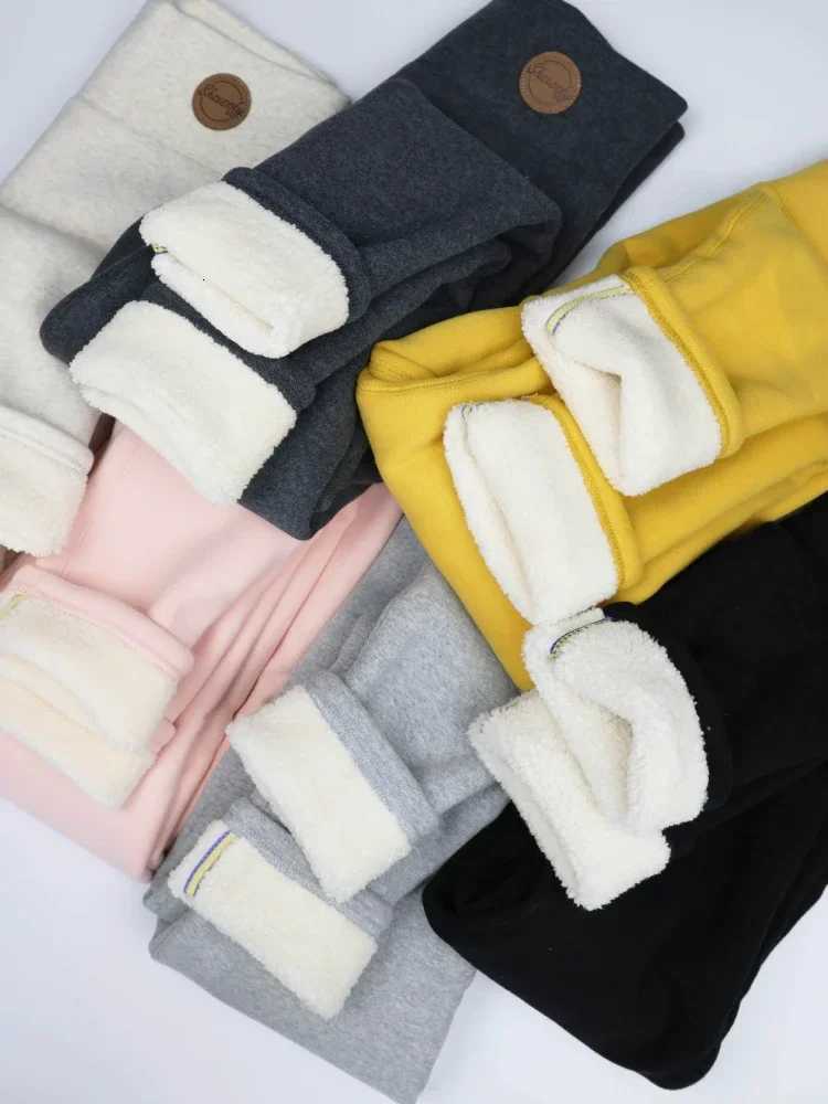 Woman Winter Thermal Leggings Cotton Slim Berber Fleece Thickening Black Leggings Gray High Waisted AutumnWinter Womens PantsT251016