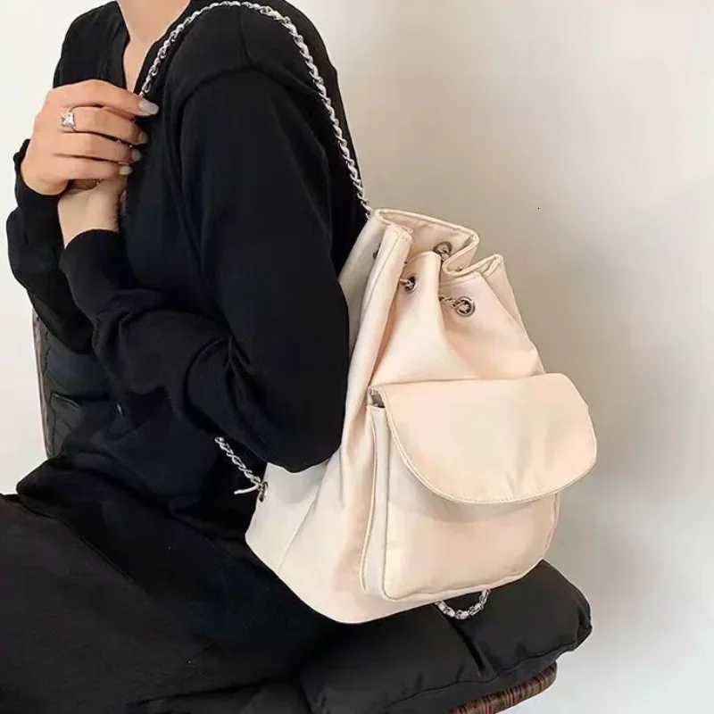 Black Design Fashion Backpack for Women Spring and Summer Casual Travel Drawstring Chain Bucket Bags Girls Nylon Back PacksT251016