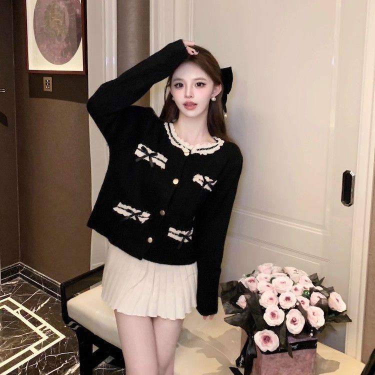 2025 Autumn/Winter New Bow Knitted Luxury Cardigan Women's Long Sleeve Sweater design Soft and Beautiful Designer Lace Edge Decorative Coat