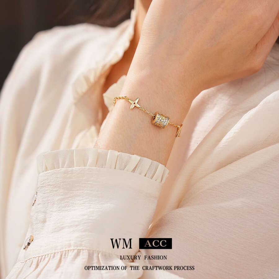 Real Gold Plated Zircon Small Waist Bracelet Fashion Commuting Versatile Exquisite Wristband Light High-end Sense Niche Jewelry ddmypluto