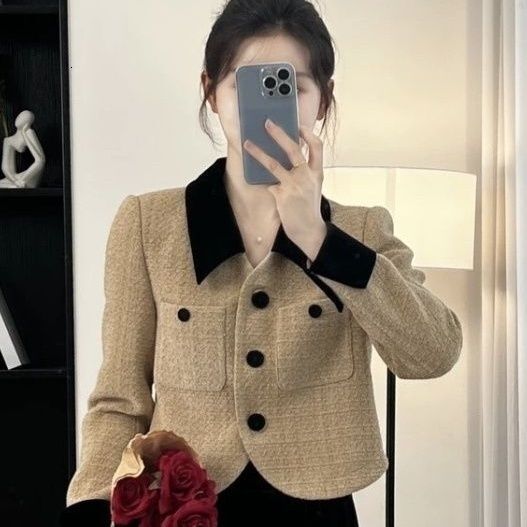 2025 Autumn fashion Designer Jacket Luxury New Top Women's Jacket Autumn/Winter New Fashionable Elegant Slimming Design Velvet Patch Short Jacket