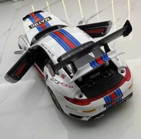 Diecast 132 Porsche 911 997 GT3 RSR Alloy Model Car Miniature Metal Supercar Pullback Vehicle Children Gift for Boys Kid Hottoy W251016