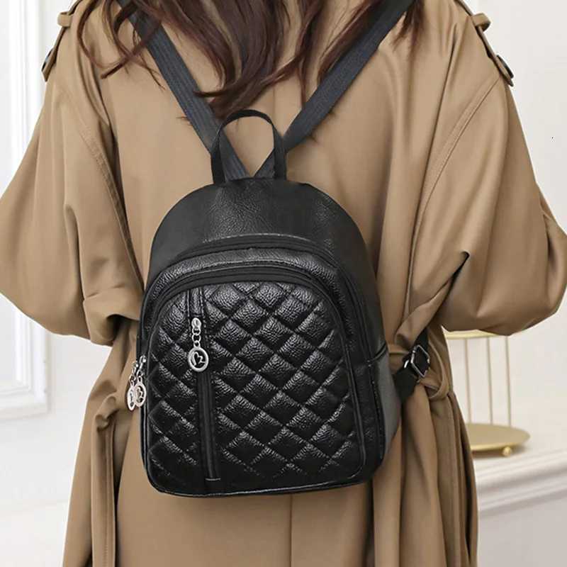 Neutral style backpack for men and women made of PU material with small dual shoulder straps suitable for travelT251016