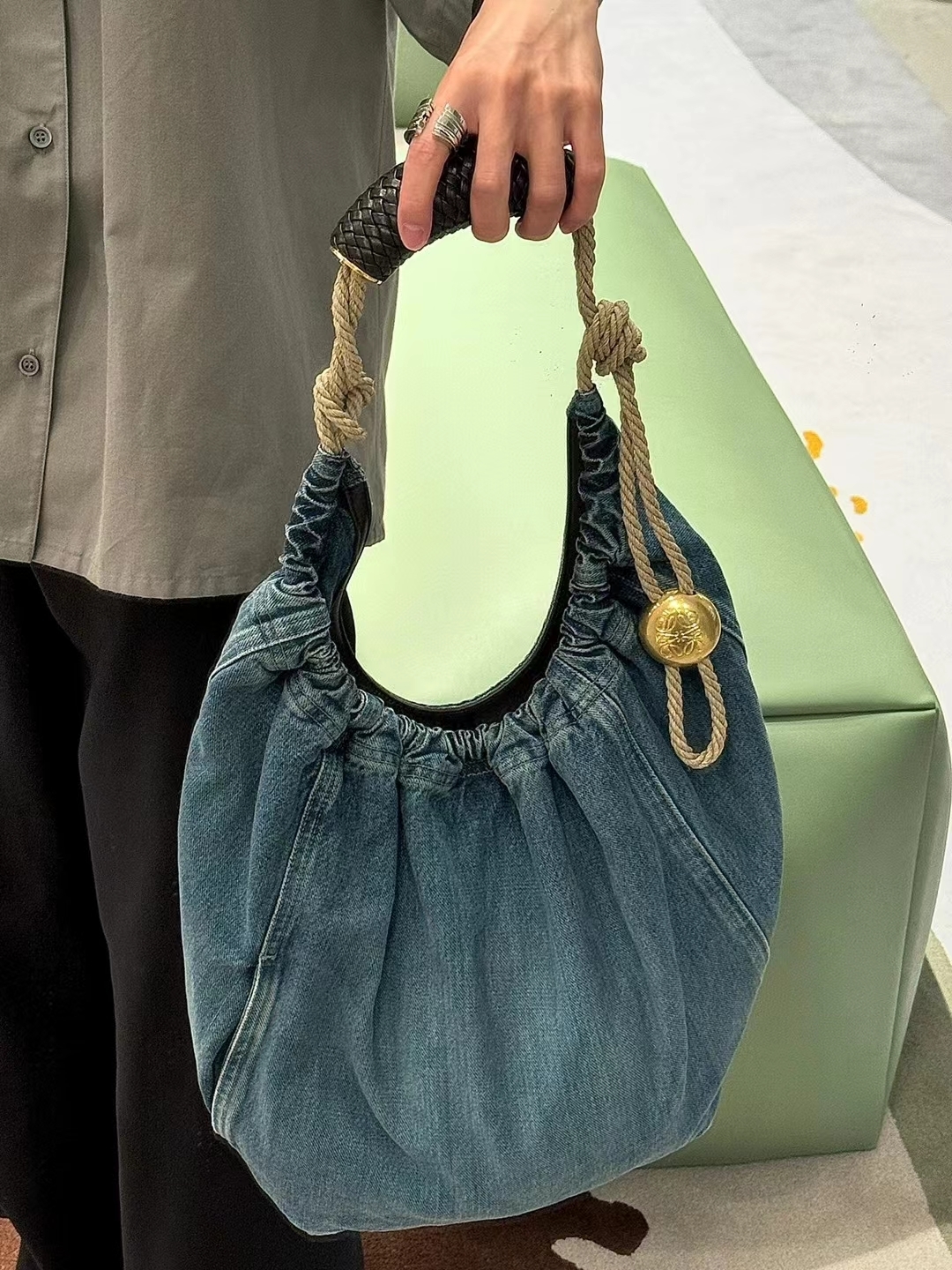 Washable denim jeans womens casual handbag soft student large capacity retro shopping bag womens handbag 241113