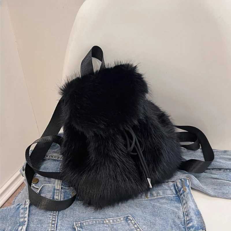 Womens Faux Fur Backpack Large Capacity Drawstring Flap Bag with Magnetic Closure Casual School Travel Bag BackpacksT251016