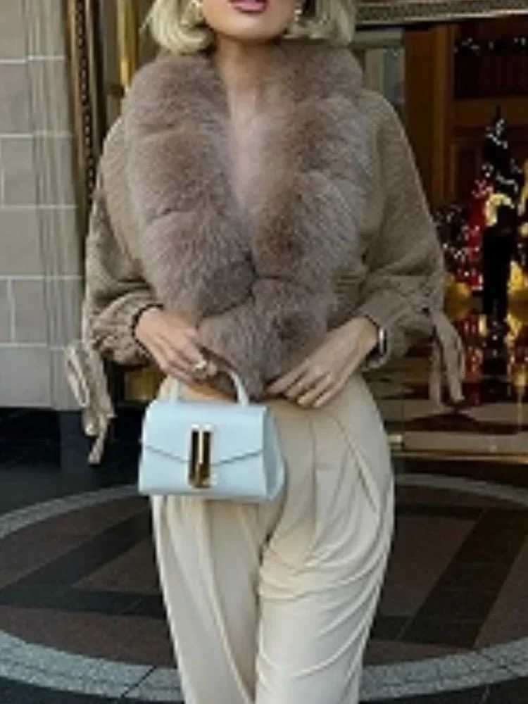 2024 Winter New Fashion Knitting Cardigan Placket Coat Women Casual Real Fox Fur Coat Short Warm Knitted Jacket with Natural Fur W251016