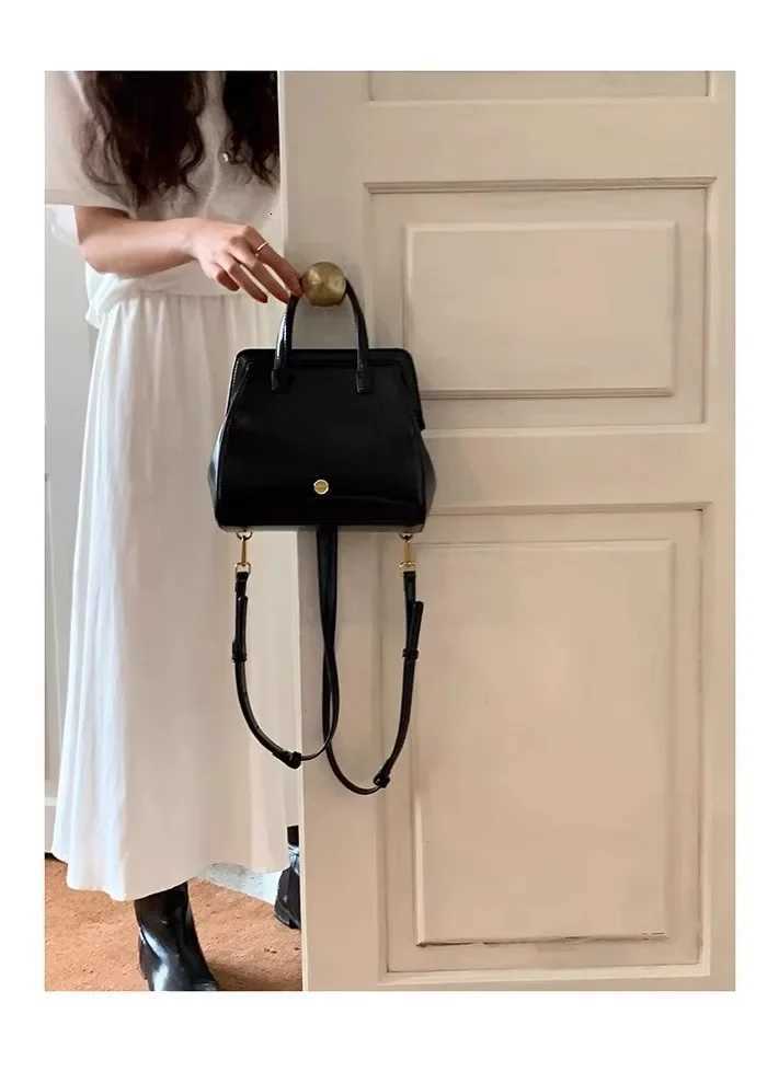 korea autumn new ins womens bag retro clip backpack niche retro black backpack tide handbag backpack women bags for studentsT251016