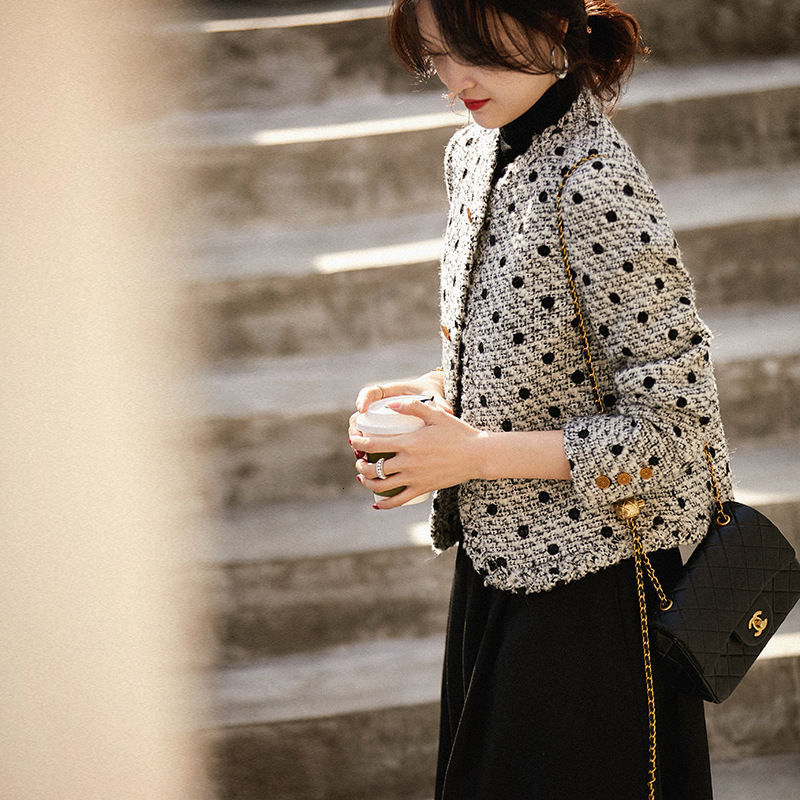 2025 Designer Jacket Autumn/Winter New Top Women's design Jacket Autumn/Winter New Elegant and Exquisite Floral Luxury Casual Jacket Polka Dot To