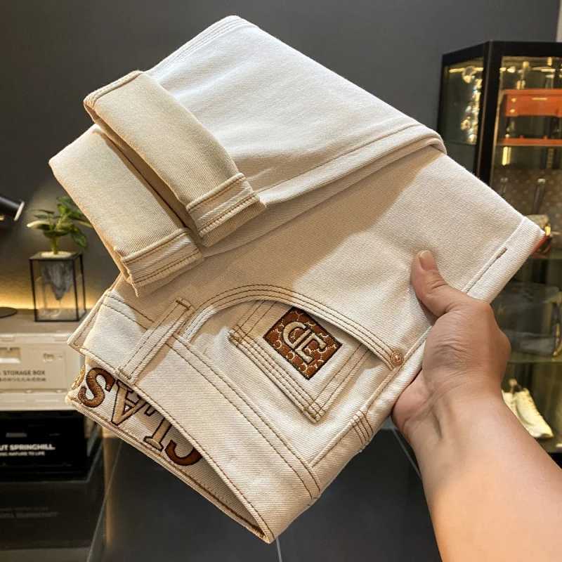 2025 autumn new beige straight leg jeans mens fashionable highend embroidery printed elastic casual long pants J251016