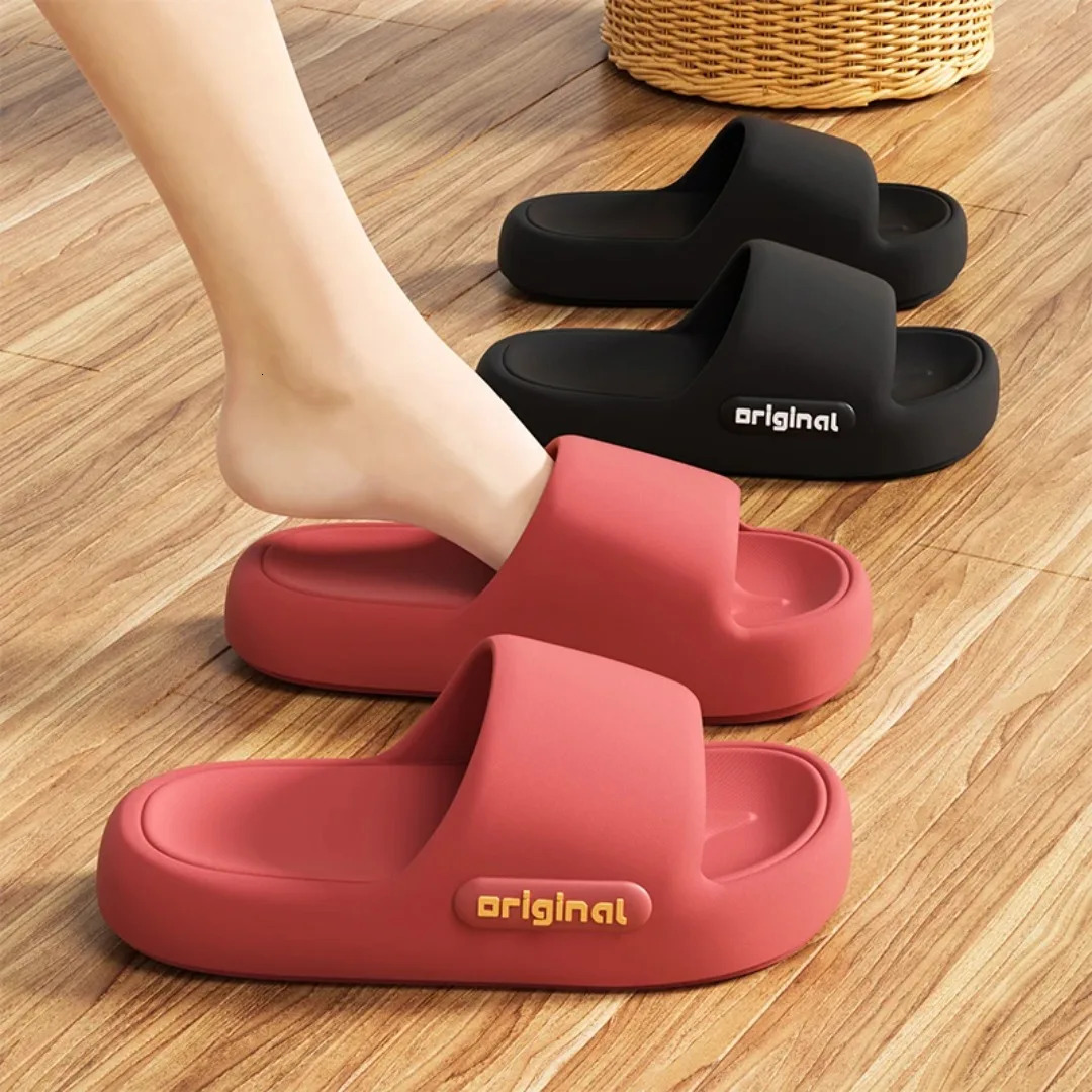 Summer Platform Cloud Slippers Women Comfy Solid Color Soft Sole EVA Pillow Slides Woman Couple Non Slip Beach Flip Flops 251008