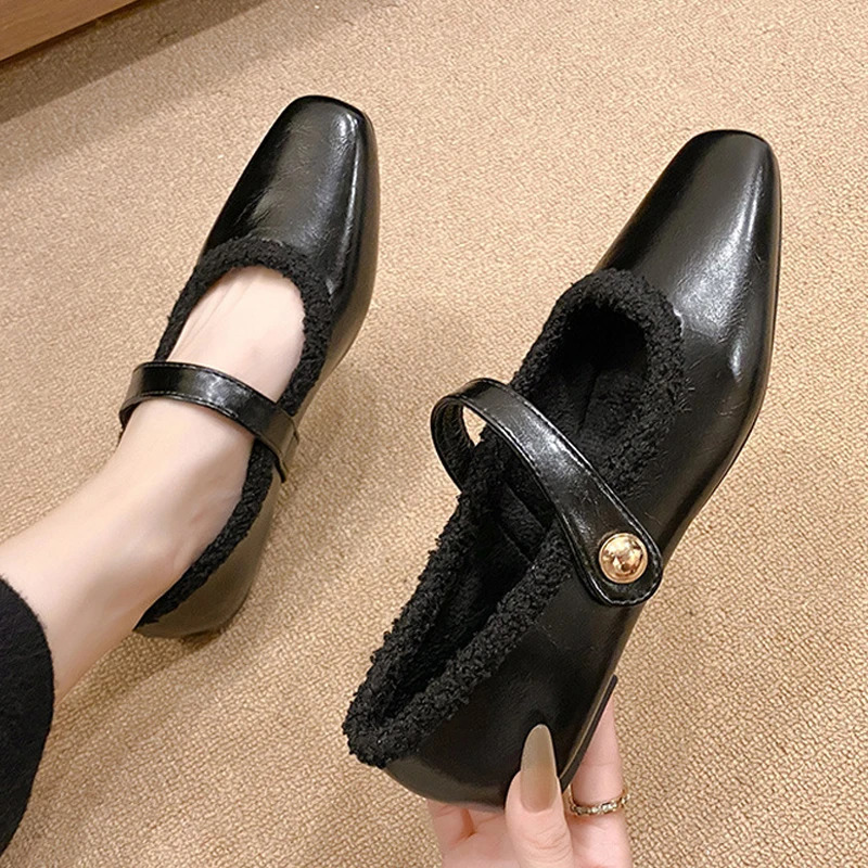 Autumn Plush Womens Flat Shoes French Square Toe Pumps Hook and Loop Strap Mary Jane Shoes Soft Sole Fleeces Warm Leather Shoes 251013