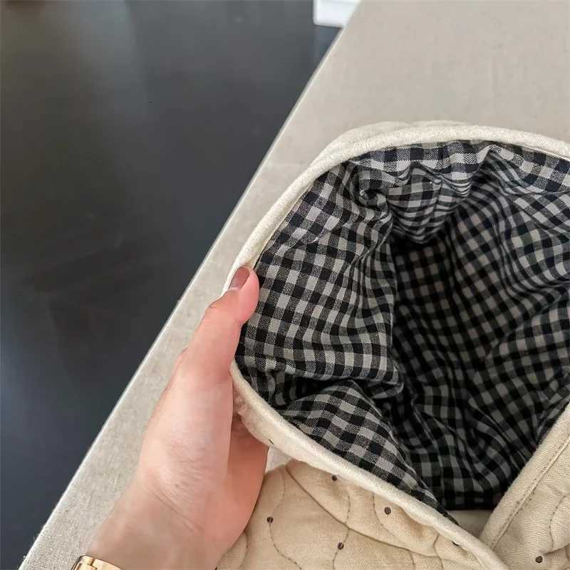 Boys Children Casual Dot Hooded Down Jacket Baby Warm Single Breasted Tops Girls Comfortable Plush Warm Outwear Kids Ribbed CoatT251016